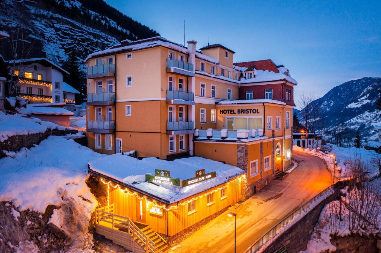 Hotel Bristol 巴德加斯坦 外观 照片